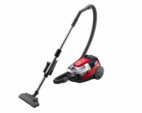 مكنسة هيتاشي 2200 وات لون أحمر × أسود مزودة بنانو تيتانيوم هيبا فلتر CV-SE22V